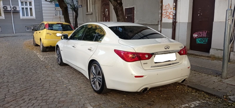 Infiniti Q50 Първи собственик/Реални км, Hybrid, 4x4, бяло БИЖУ, снимка 3 - Автомобили и джипове - 48147877