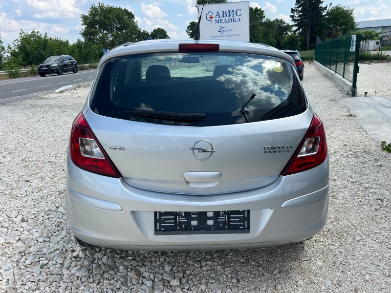 Opel Corsa 1.4i/90p.s-Cosmo-1ви собственик, снимка 6 - Автомобили и джипове - 50676769