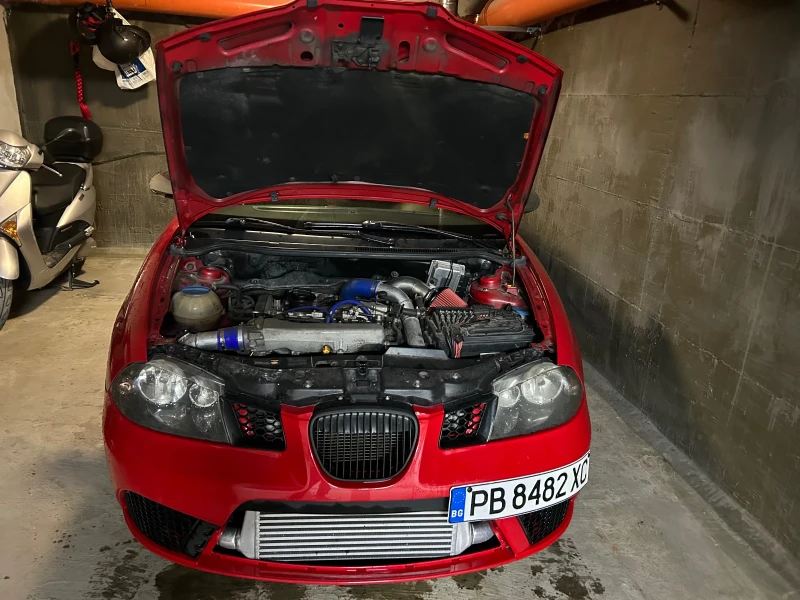 Seat Ibiza, снимка 5 - Автомобили и джипове - 52474538