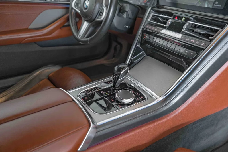 BMW 840 d/xDR./320HP/M-SPORT/SHADOW/CARBON/LASER/HUD/777f, снимка 12 - Автомобили и джипове - 51769731