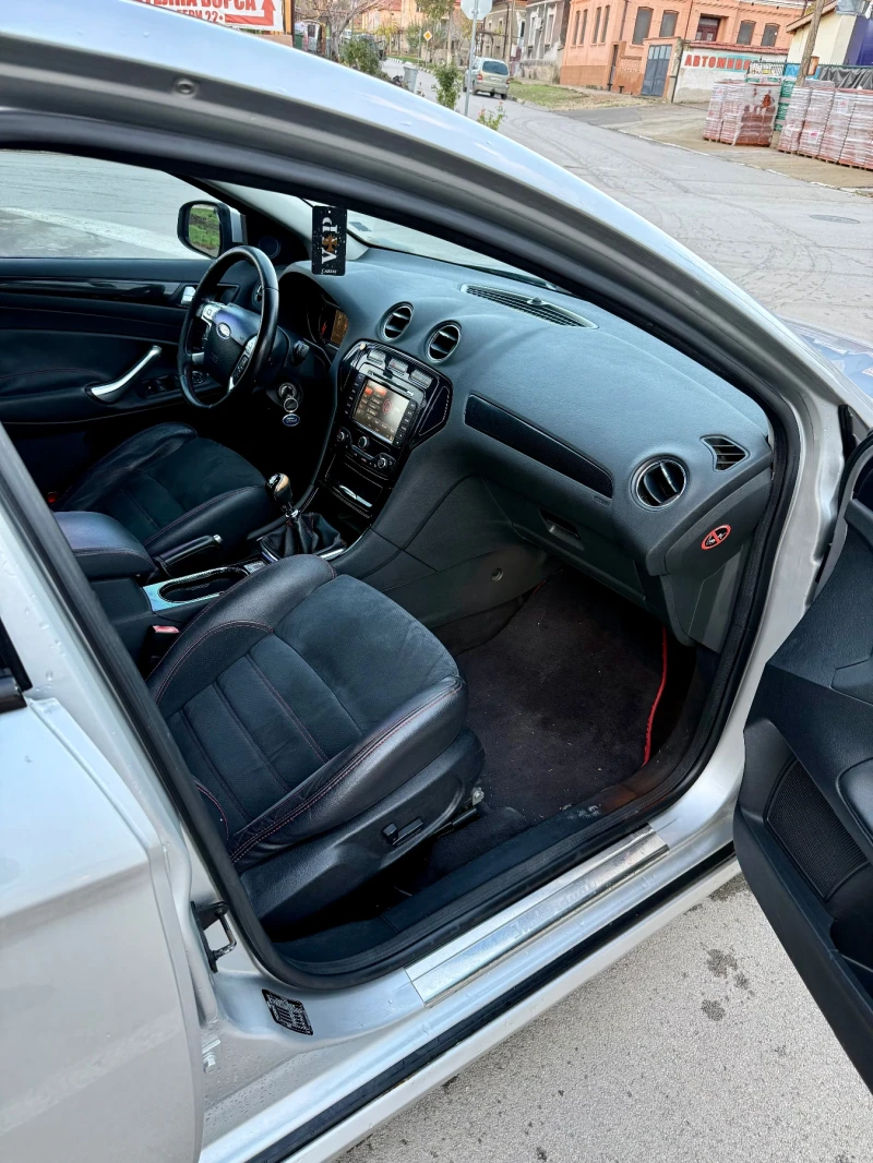 Ford Mondeo 2.0 TDCi TITANIUM, снимка 13 - Автомобили и джипове - 52522432