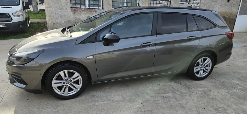 Opel Astra, снимка 2 - Автомобили и джипове - 52628513