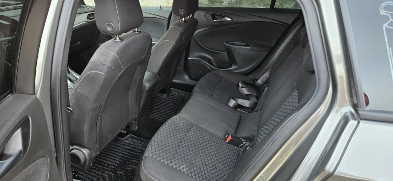 Opel Astra, снимка 8 - Автомобили и джипове - 52628513