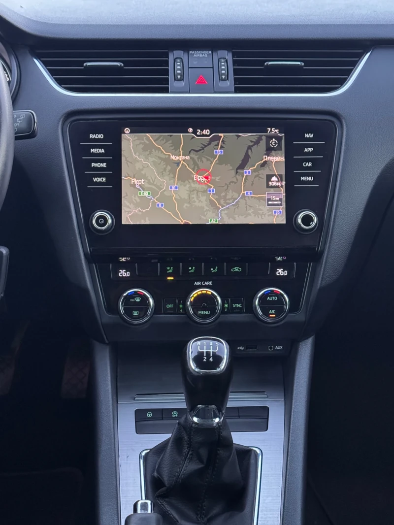 Skoda Octavia 1.6TDI ИТАЛИЯ, снимка 15 - Автомобили и джипове - 52806412