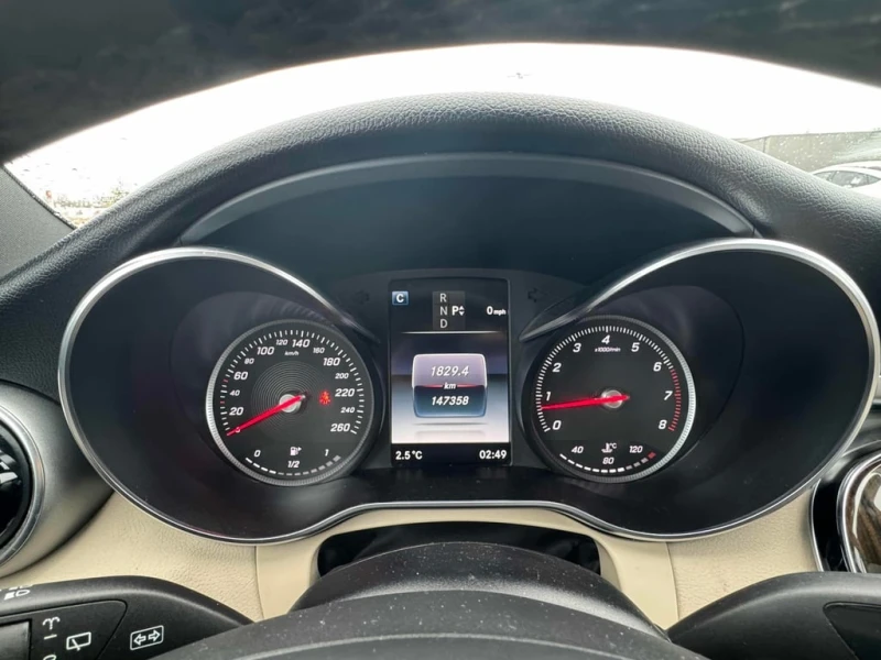 Mercedes-Benz C 300 * CARFAX * ЦЕНА ДО БГ, снимка 8 - Автомобили и джипове - 52849608