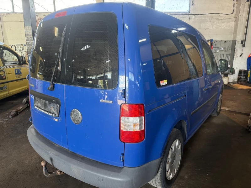 VW Caddy 2.00 метан , снимка 5 - Автомобили и джипове - 53089735