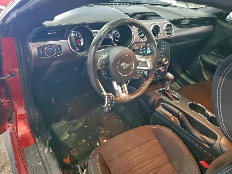 Ford Mustang 2.3L 4 Rear-wheel drive, снимка 10 - Автомобили и джипове - 53400248