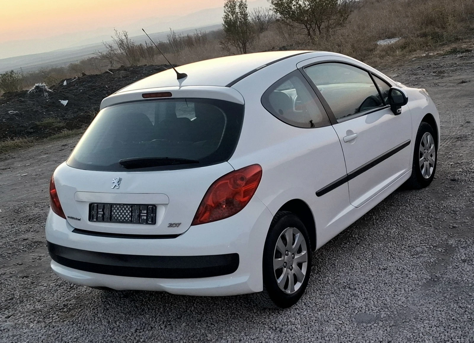 Peugeot 207 1.4 HDI - изображение 5