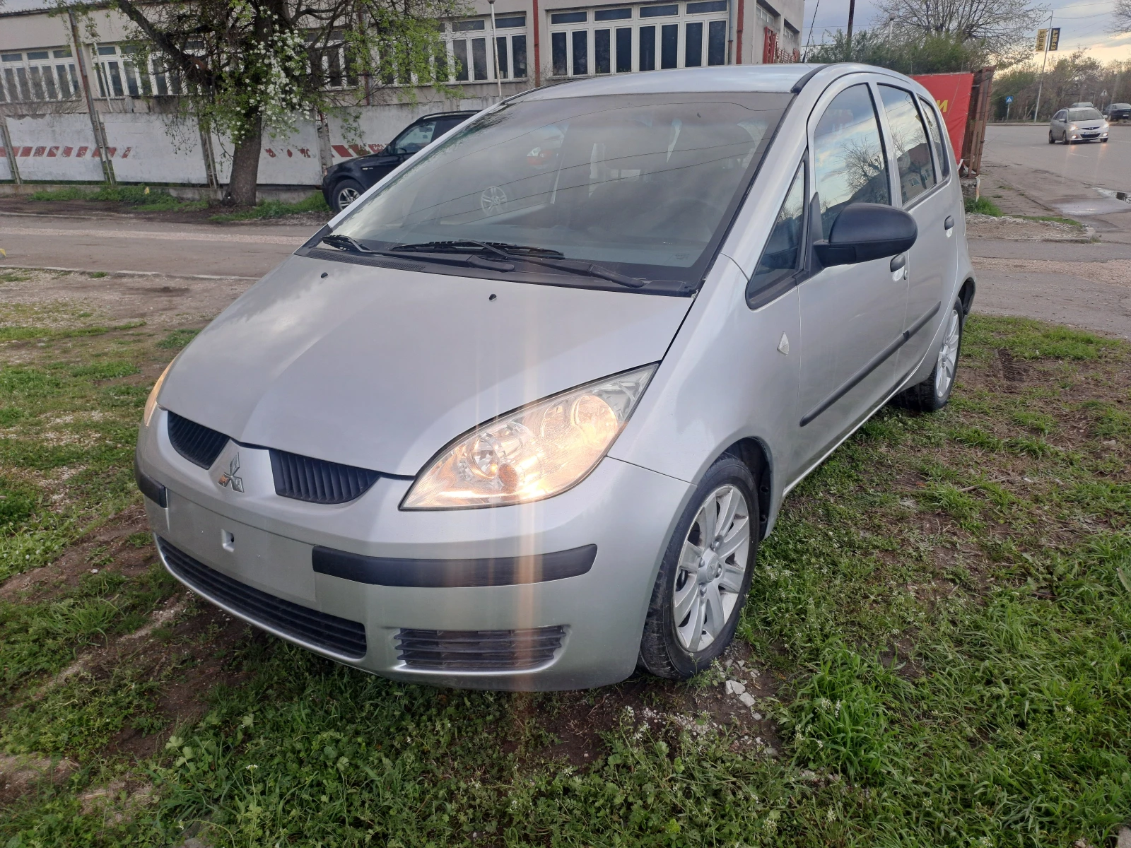 Mitsubishi Colt 1, 3КЛИМАТИК  - изображение 7