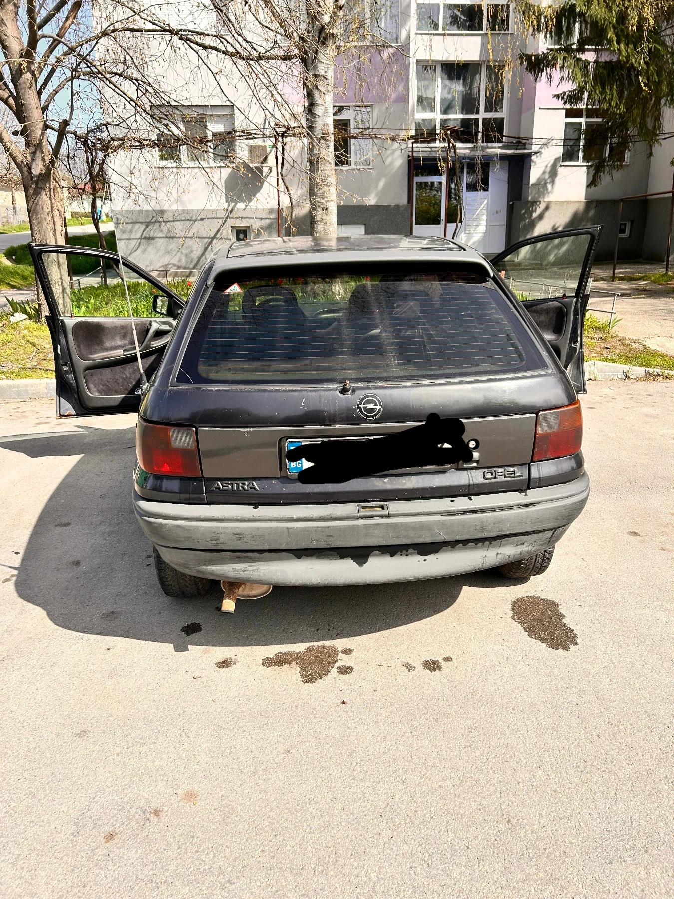 Opel Astra SE - изображение 4