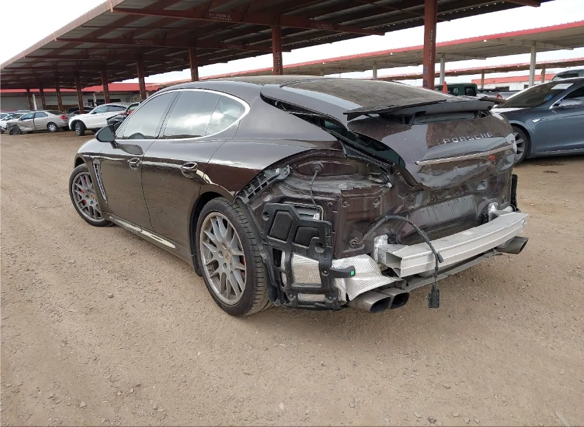 Porsche Panamera TURBO 4.8 Обдух* BOSE* LED* 4-зонов* PDK*  - изображение 6