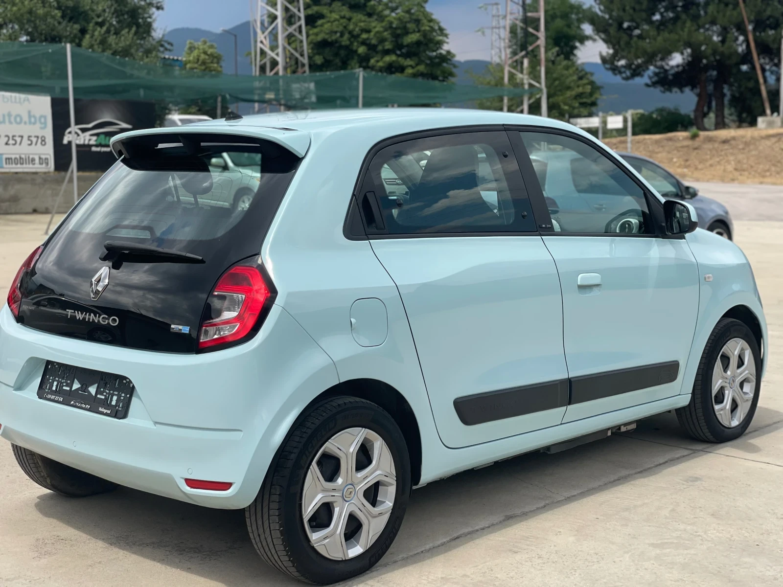 Renault Twingo 34000km/22kwh/Electrik/ - изображение 4