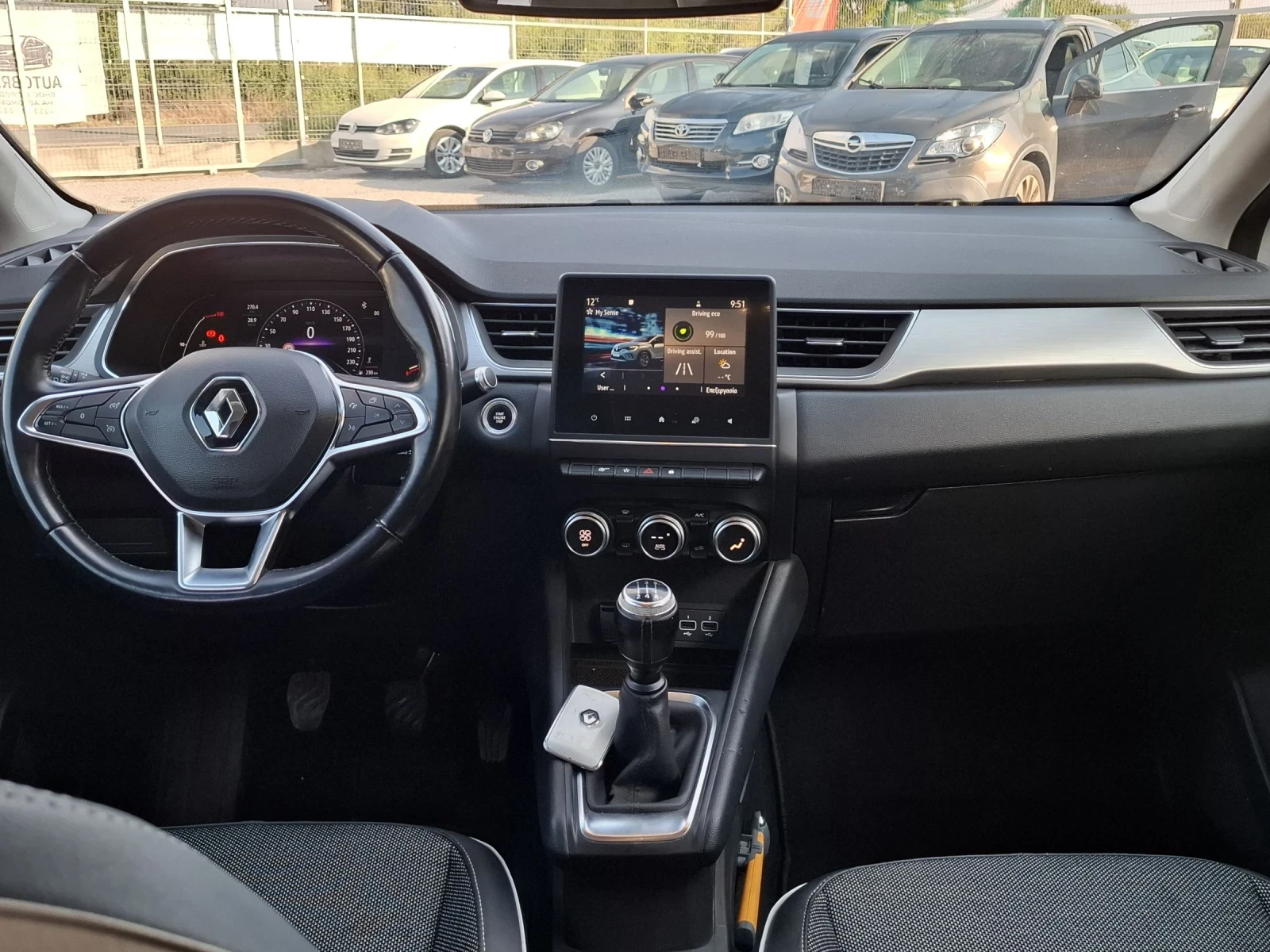 Renault Captur 1.0TCE - изображение 3