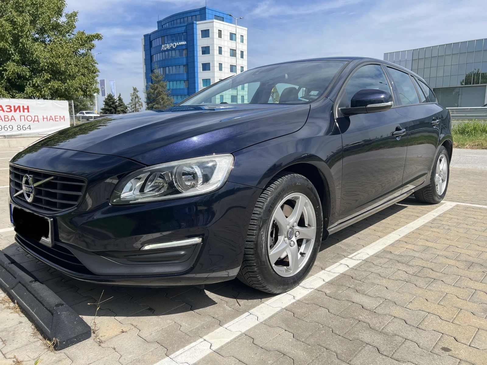 Volvo V60 2.0 D3 Avtomat Navi - изображение 3