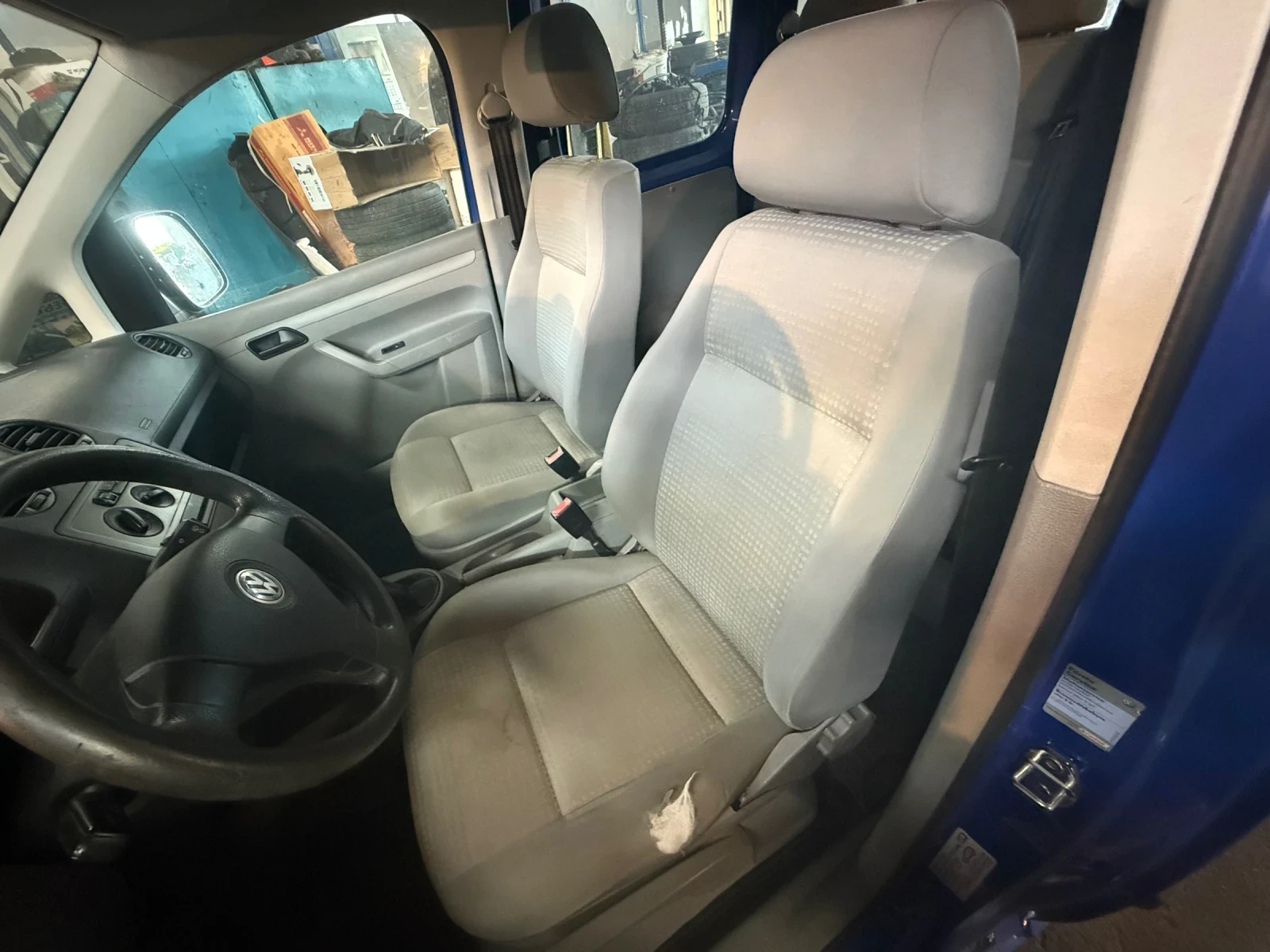 VW Caddy 2.00 �����  | Mobile.bg � ����������� 12