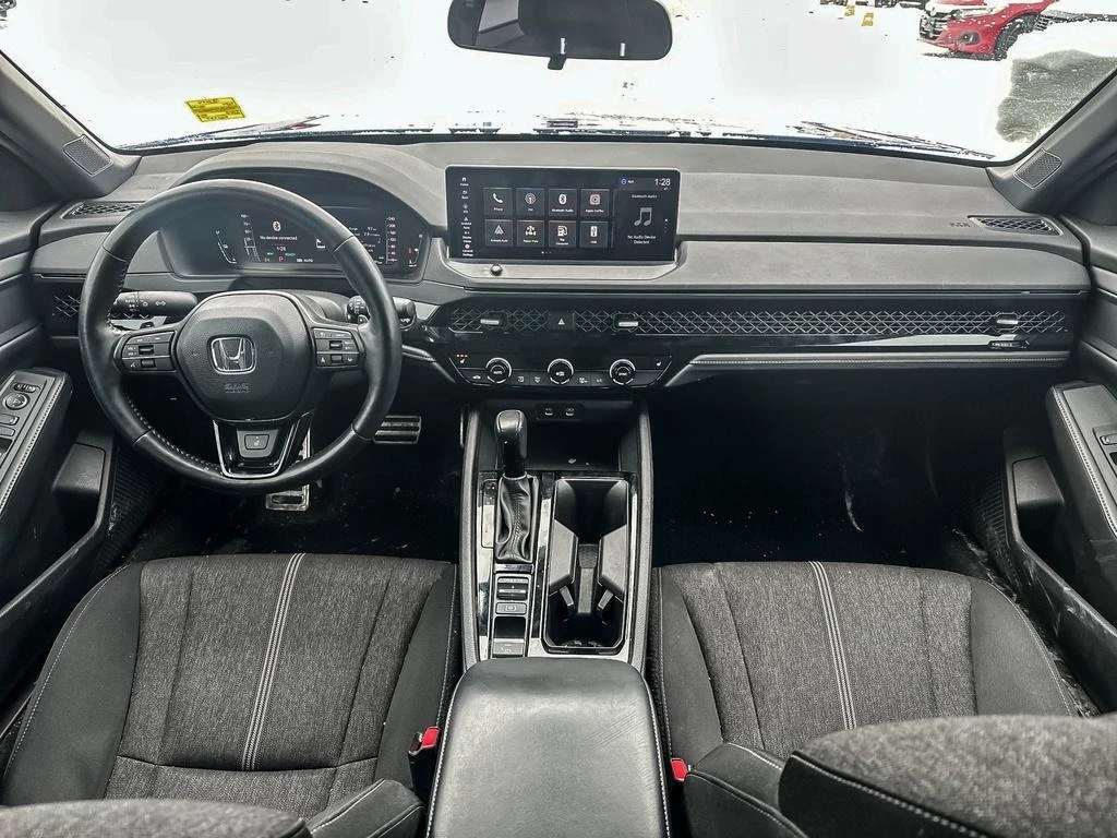 Honda Accord  Hybrid Sport - изображение 9