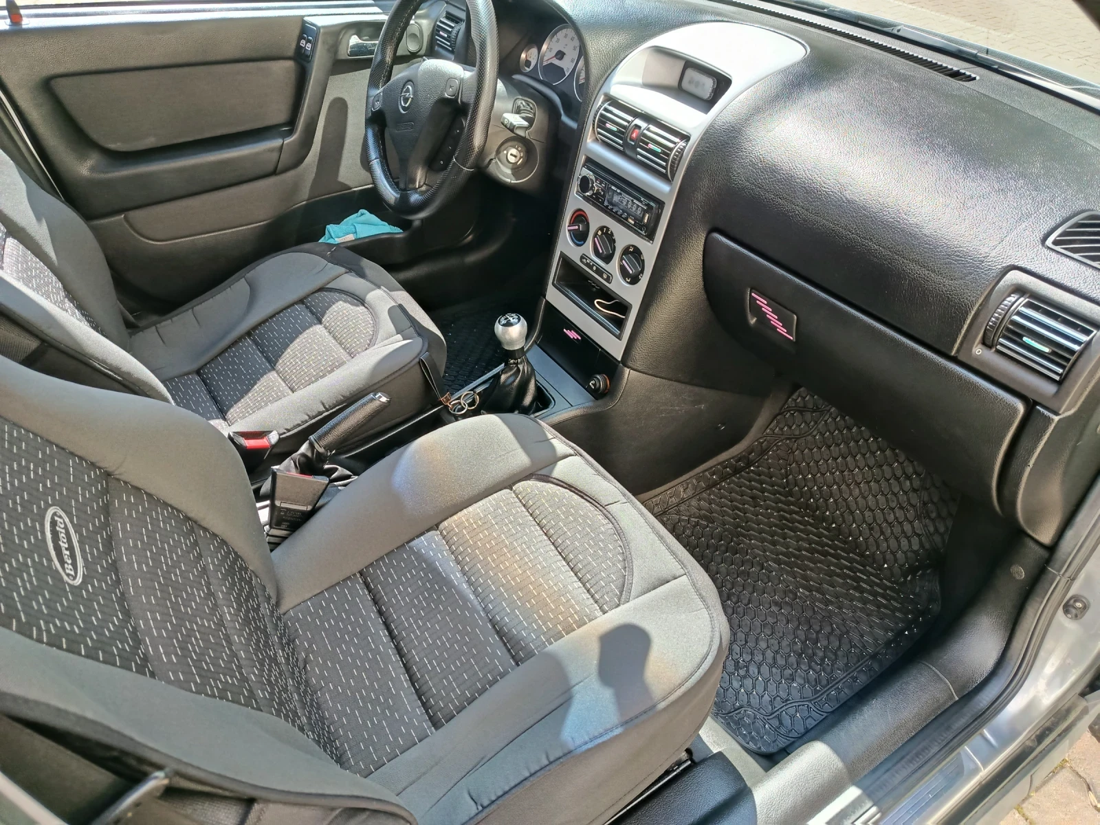 Opel Astra, снимка 7 - Автомобили и джипове - 53847037