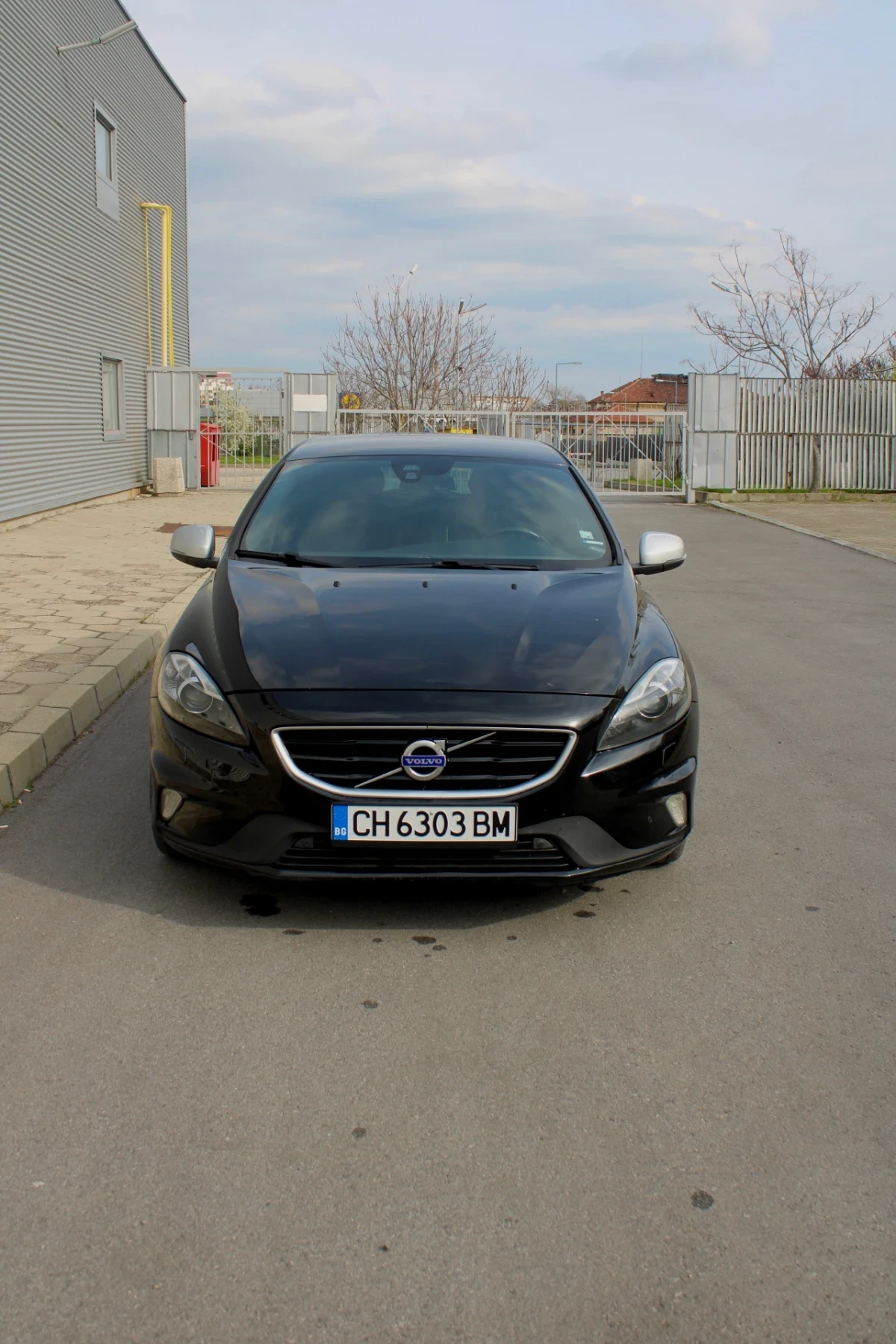 Volvo V40, снимка 3 - Автомобили и джипове - 54184923