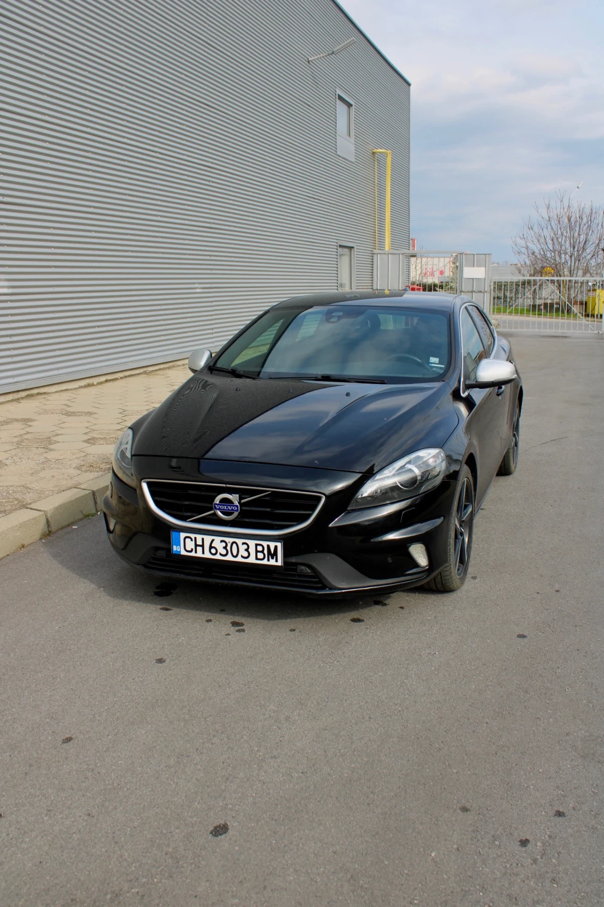 Volvo V40, снимка 4 - Автомобили и джипове - 54184923