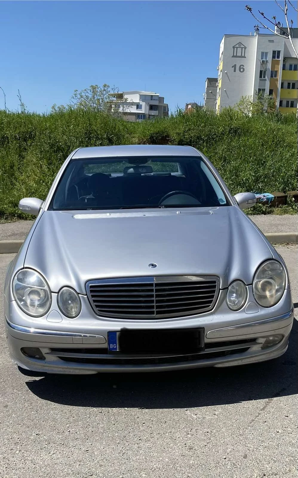 Mercedes-Benz E 220, снимка 2 - Автомобили и джипове - 54329649