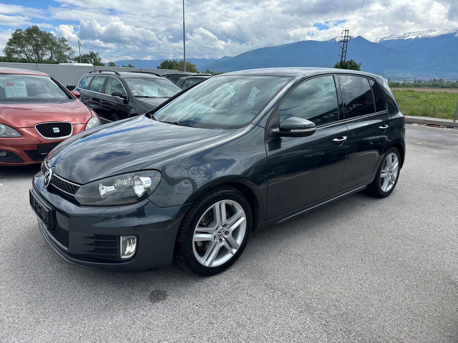 VW Golf 2.0 TDI GTD, снимка 2 - Автомобили и джипове - 54562792