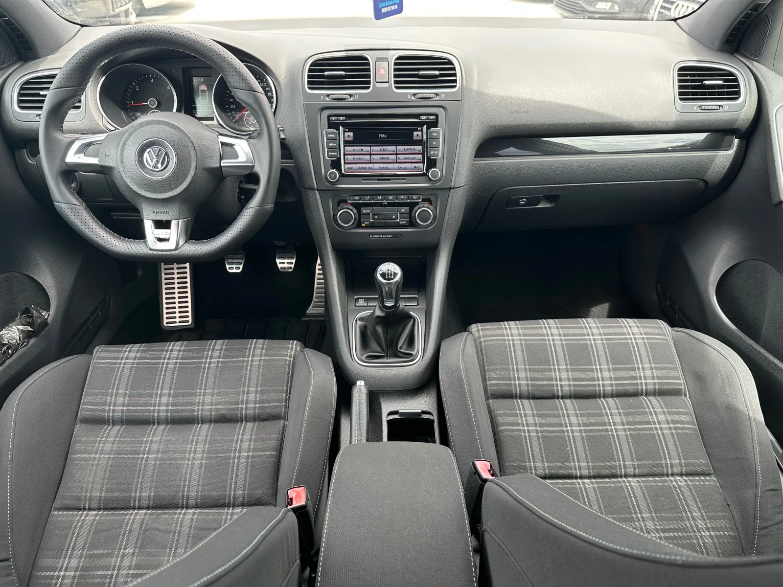 VW Golf 2.0 TDI GTD, снимка 11 - Автомобили и джипове - 54562792