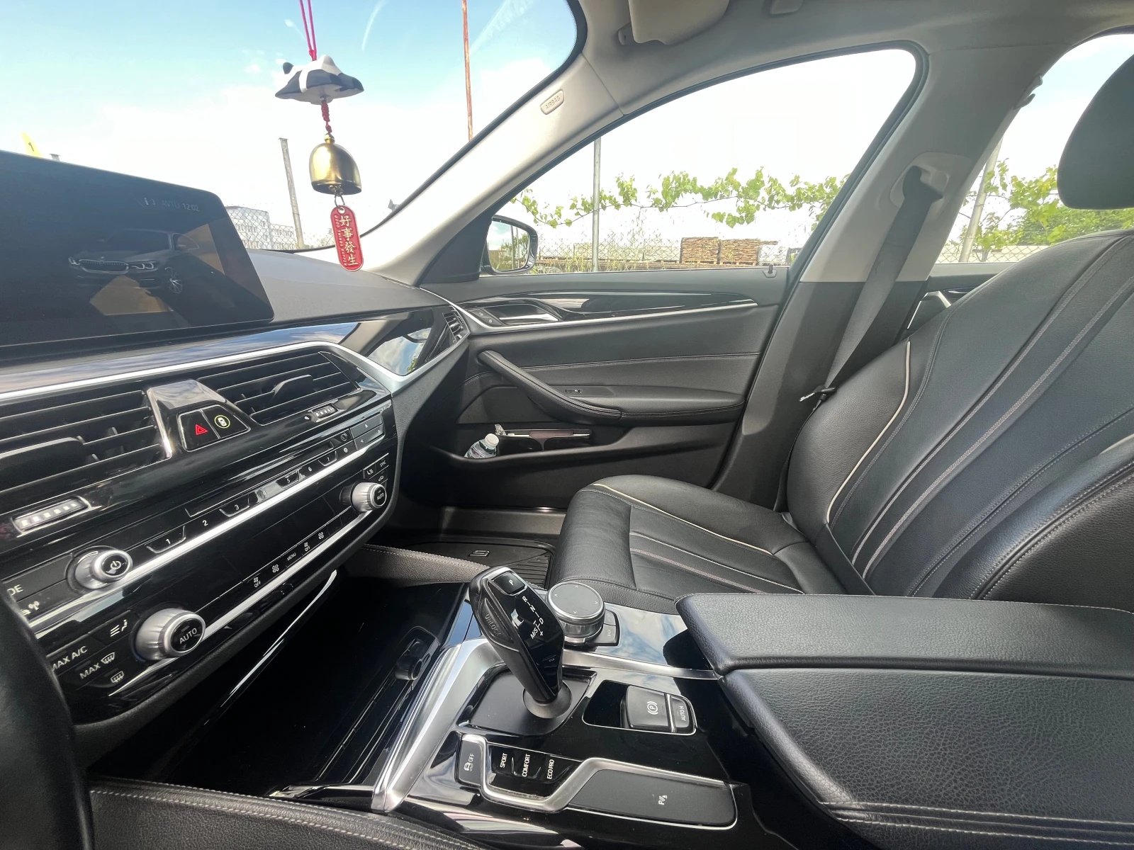 BMW 530 530xd, снимка 8 - Автомобили и джипове - 54572110