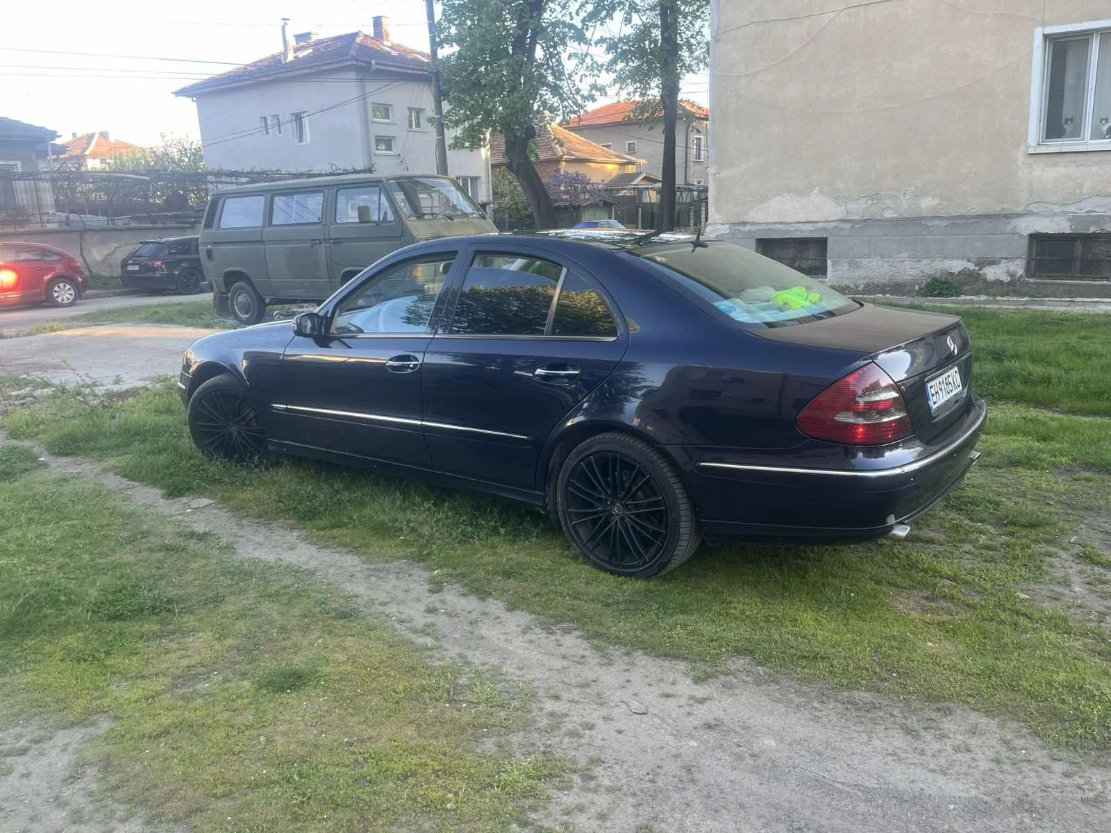 Mercedes-Benz E 320, снимка 5 - Автомобили и джипове - 54678545
