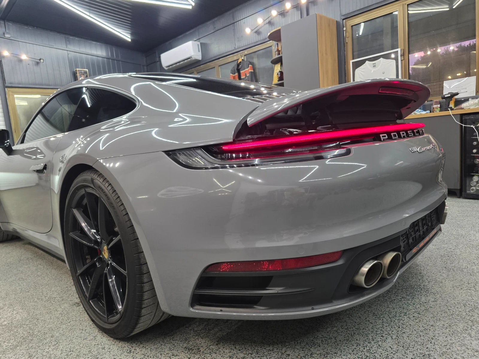 Porsche Carrera 992 Carrera 4S PDK, снимка 8 - Автомобили и джипове - 54933703