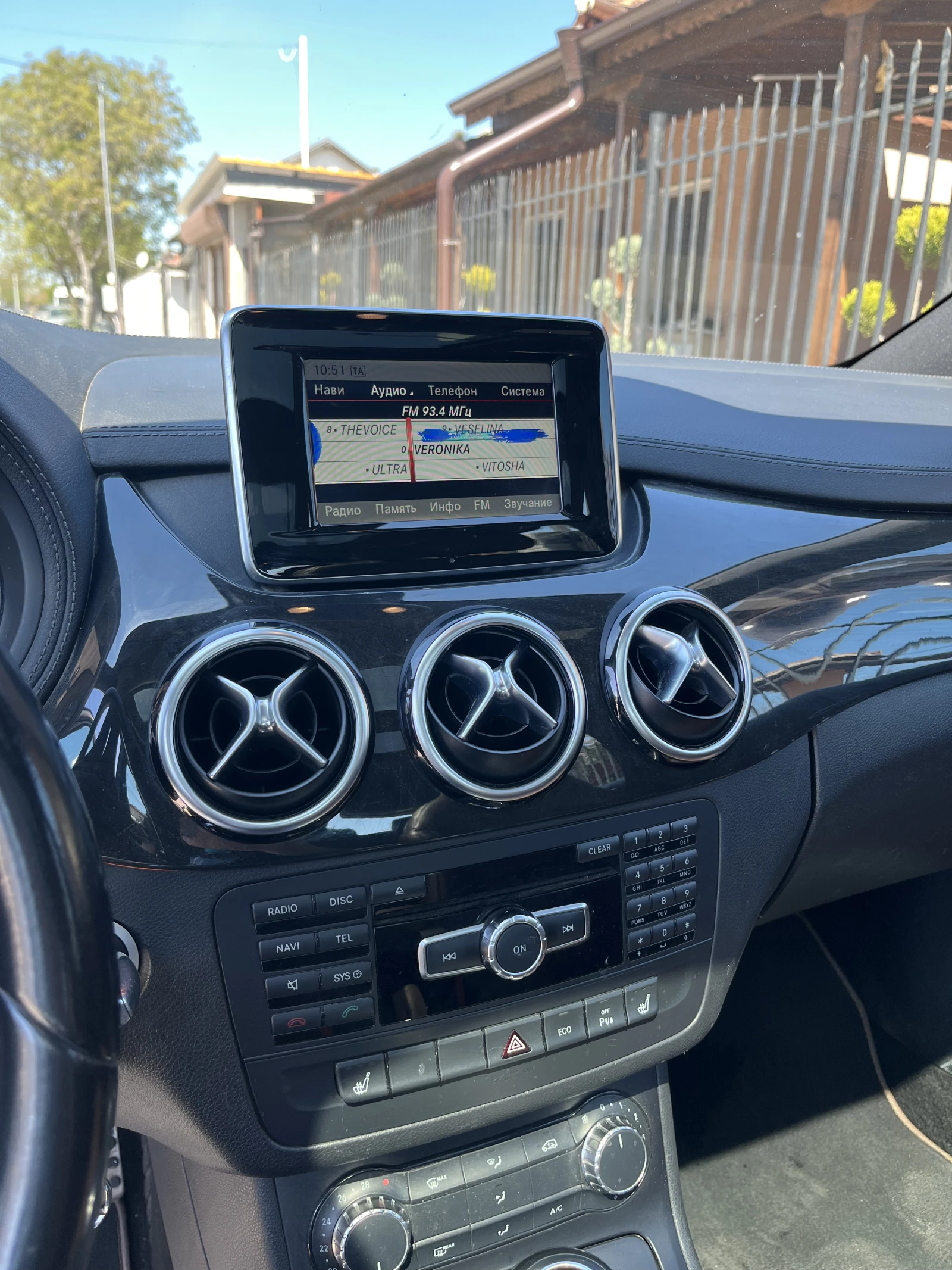 Mercedes-Benz B 180, снимка 6 - Автомобили и джипове - 55269173