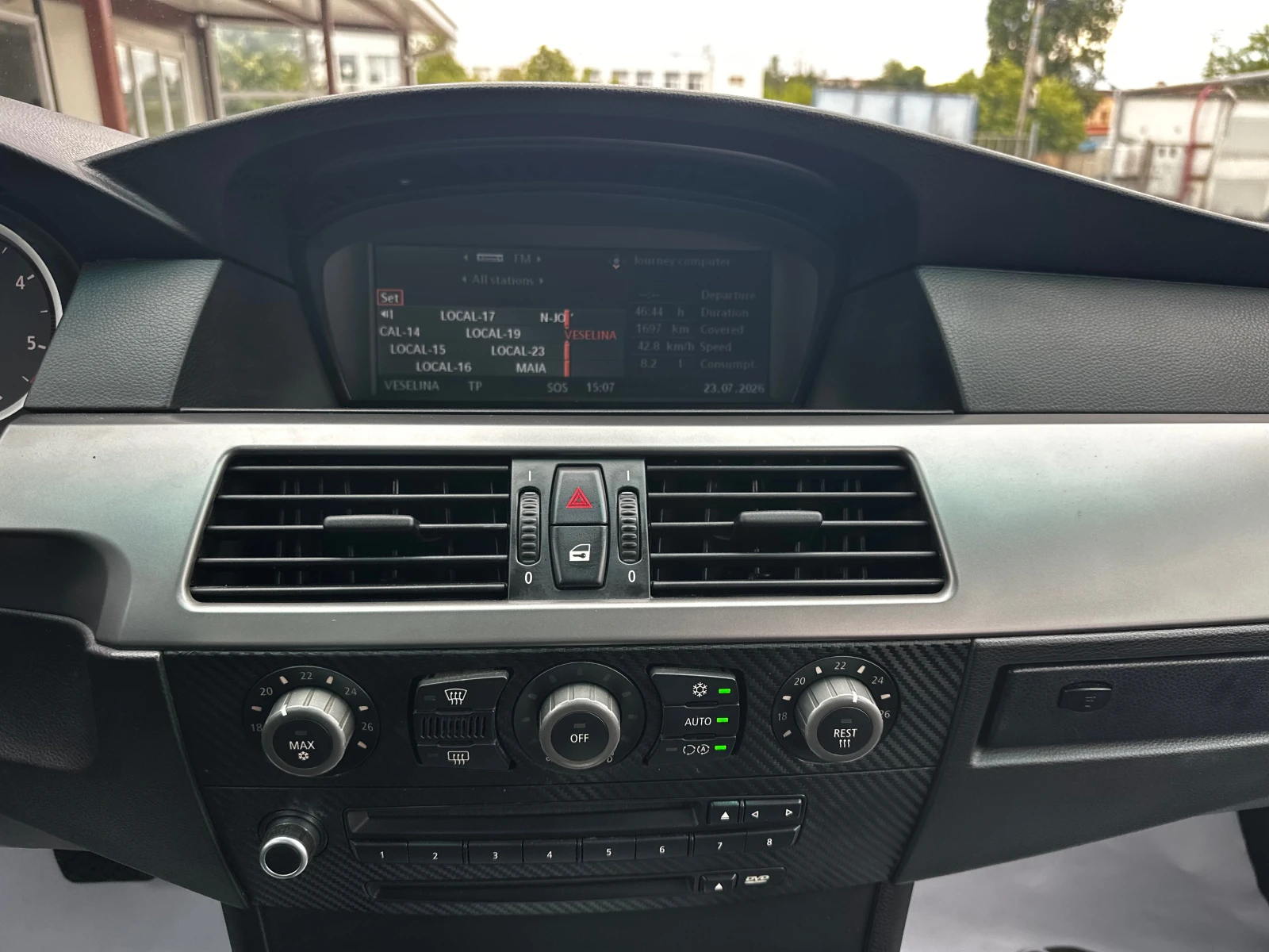 BMW 530 D 218к.с Sport M, снимка 12 - Автомобили и джипове - 55393946