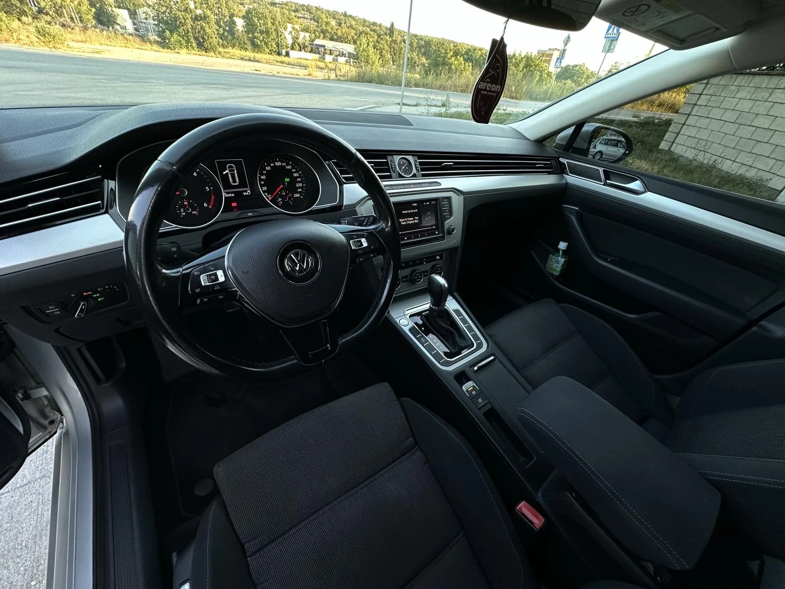 VW Passat, снимка 11 - Автомобили и джипове - 55771834