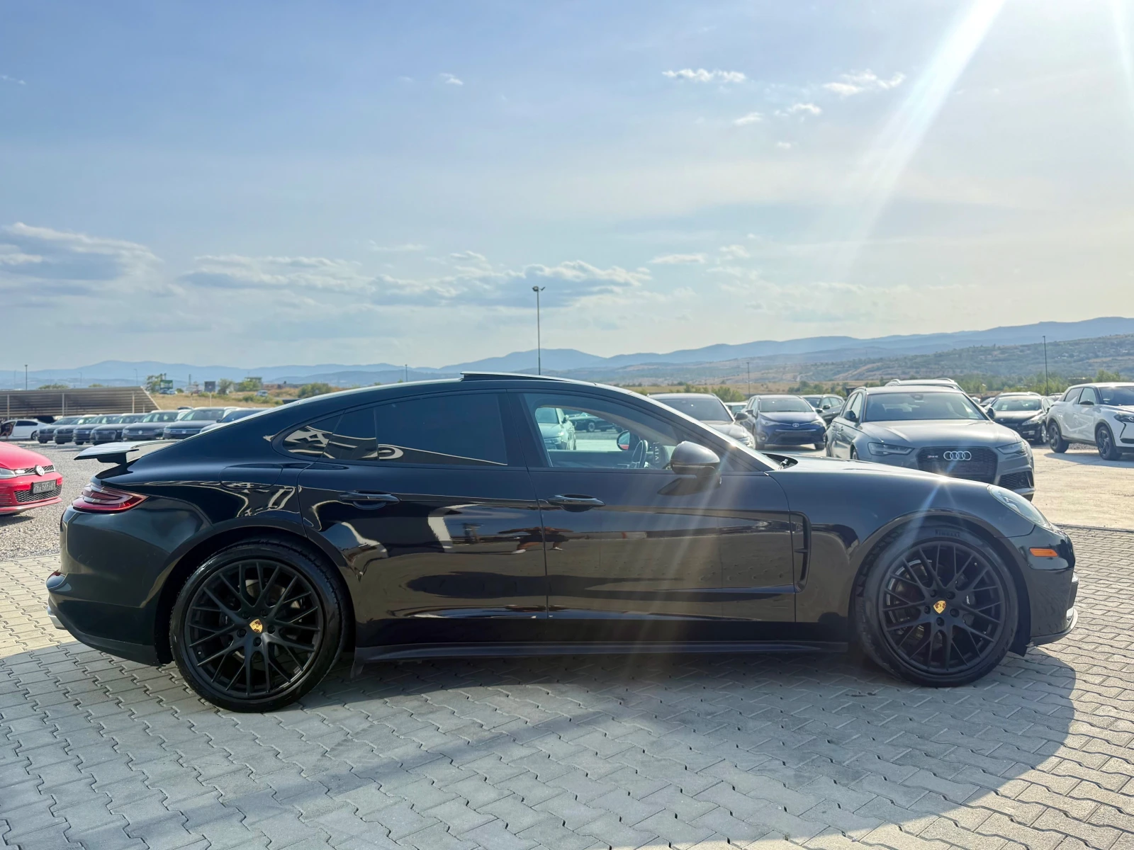 Porsche Panamera 3.0 i Собствен лизинг !!!, снимка 4 - Автомобили и джипове - 55920304