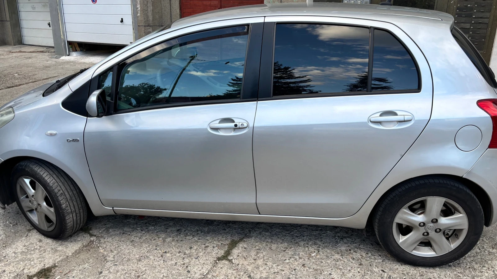 Toyota Yaris, снимка 3 - Автомобили и джипове - 56261141