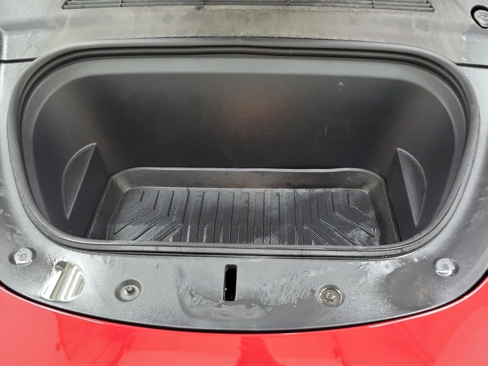 Tesla Model Y Awd Performance ���������� ���� �� �������� | Mobile.bg � ����������� 17