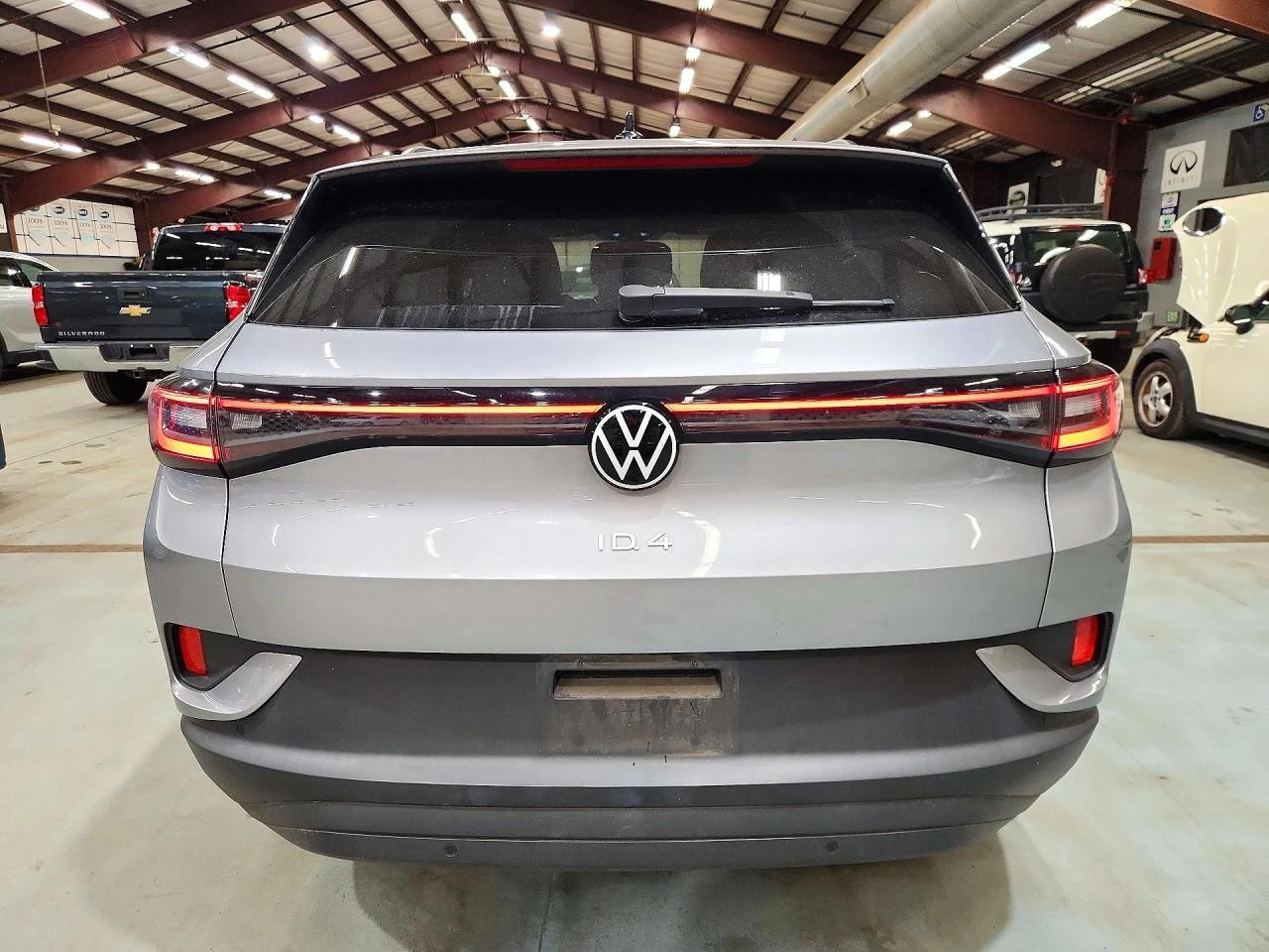 VW ID.4 PRO / RWD / LONG RANGE / ТЪРГ 05.11. 17:00, снимка 6 - Автомобили и джипове - 56742845