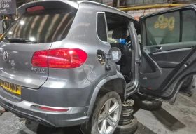 VW Tiguan 2.0d части , снимка 2
