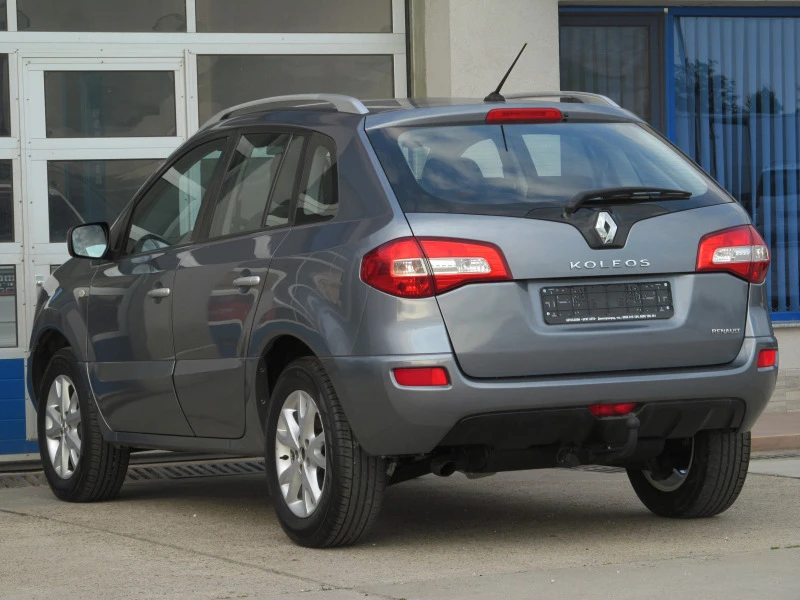 Renault Koleos 2.0DCI, снимка 4 - Автомобили и джипове - 41019219