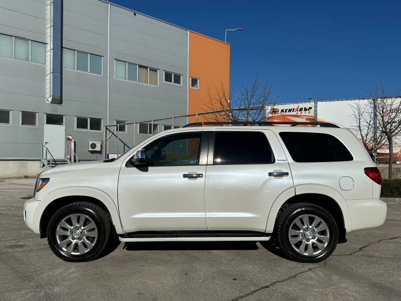 Toyota Sequoia 5.7i 386 к.с., снимка 2 - Автомобили и джипове - 49586964