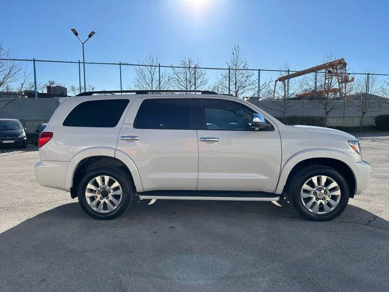 Toyota Sequoia 5.7i 386 к.с., снимка 5 - Автомобили и джипове - 49586964