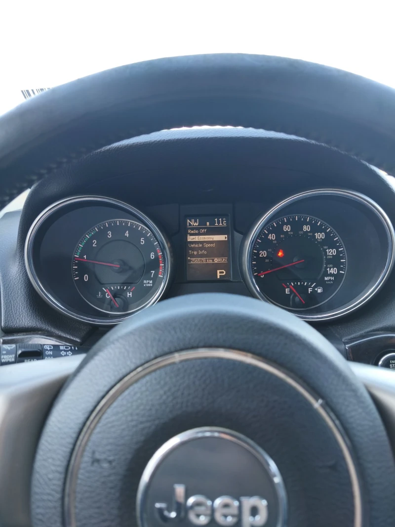 Jeep Grand cherokee, снимка 10 - Автомобили и джипове - 52905480