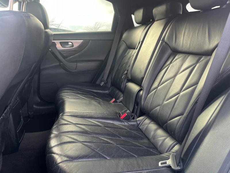 Infiniti Fx 37 Limited Edition 13/100, снимка 13 - Автомобили и джипове - 52906810