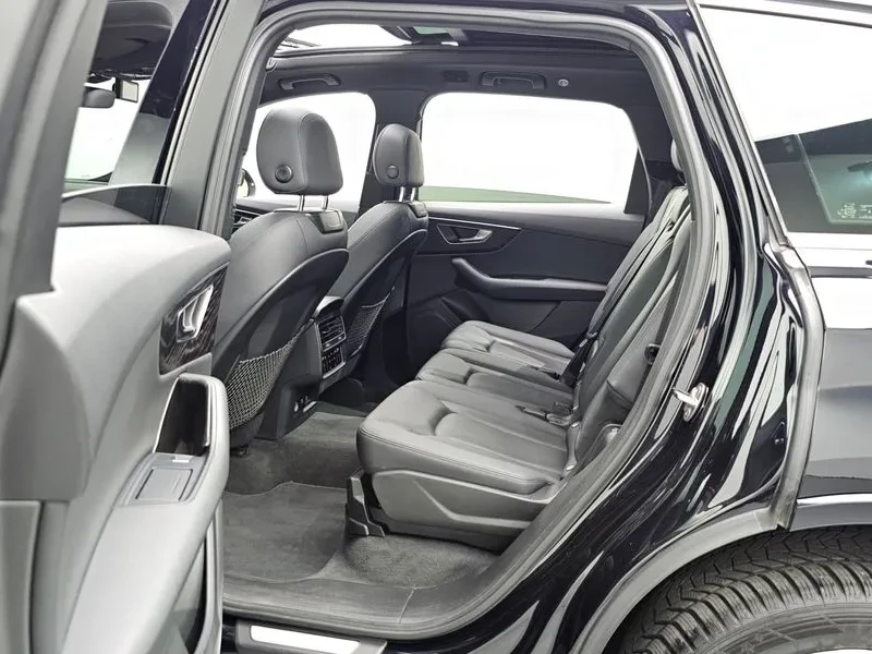 Audi Q7 3.0 TDI Quattro - САМО 30% АВАНС, снимка 11 - Автомобили и джипове - 55951548