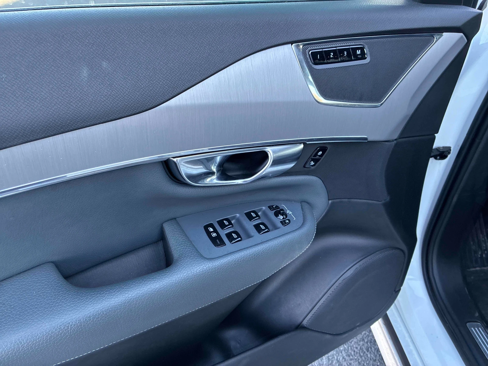 Volvo Xc90 Momentum CARFAX АВТО КРЕДИТ  - изображение 9