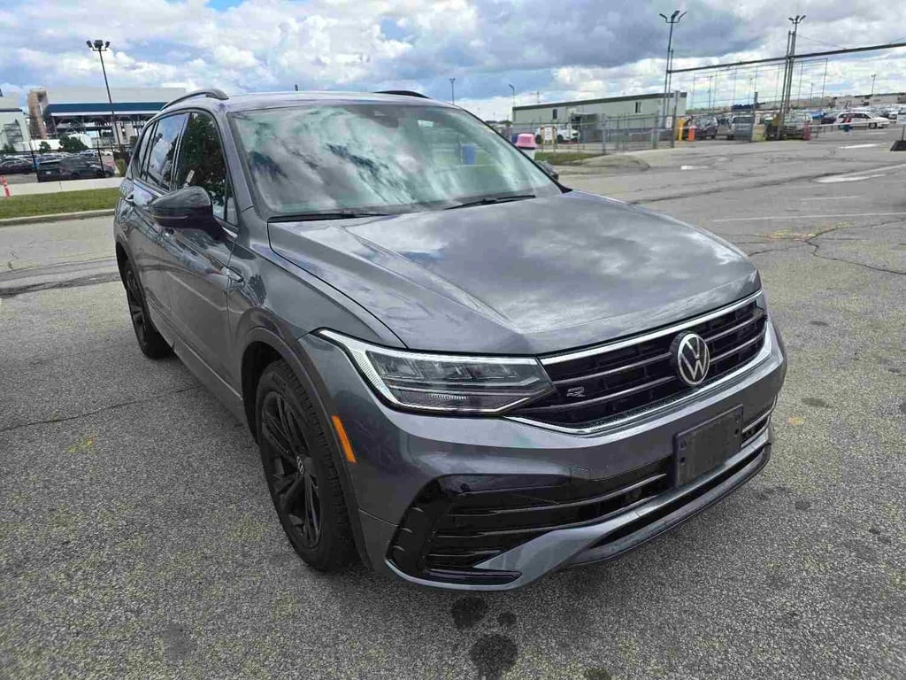VW Tiguan * Comfortline R Line Black Edition * CARFAX * БЕЗ  - изображение 5