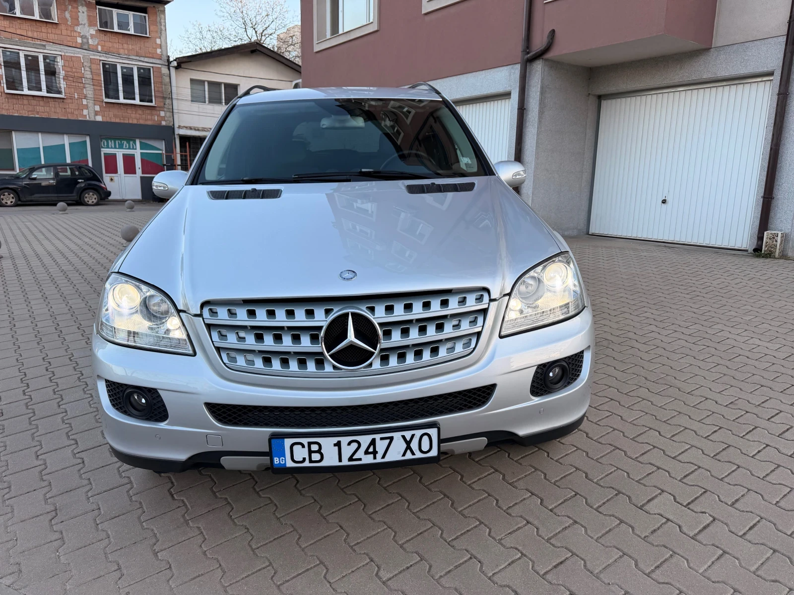 Mercedes-Benz ML 320 4matic, снимка 2 - Автомобили и джипове - 54141446
