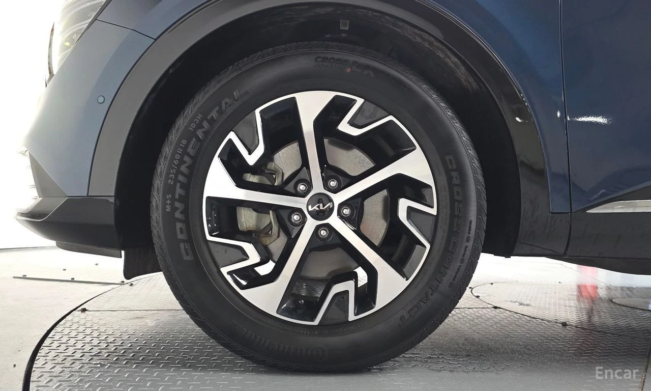 Kia Sportage 1.6 Hybrid Signature 4x4* DISTRONIC* 360 CAM* , снимка 5 - Автомобили и джипове - 55302055