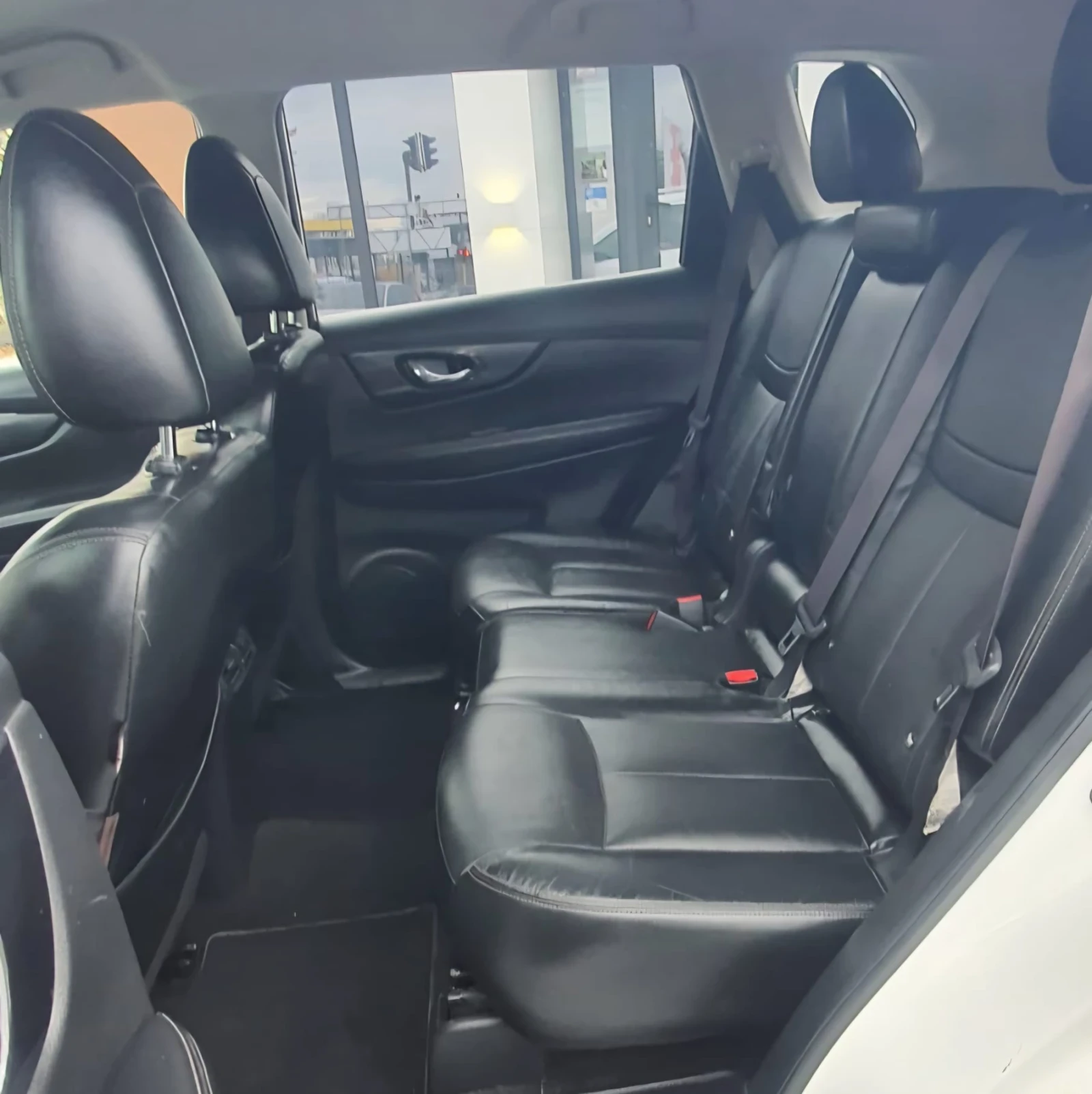 Nissan X-trail 1.6DCI 130 4WD Tekna+  | Mobile.bg � ����������� 10
