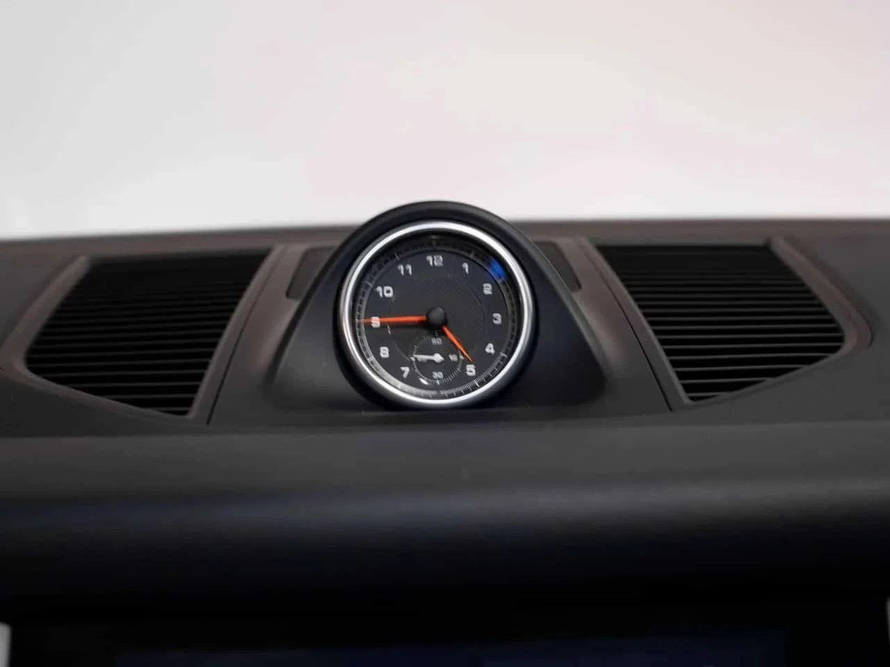 Porsche Macan, снимка 17 - Автомобили и джипове - 56716733