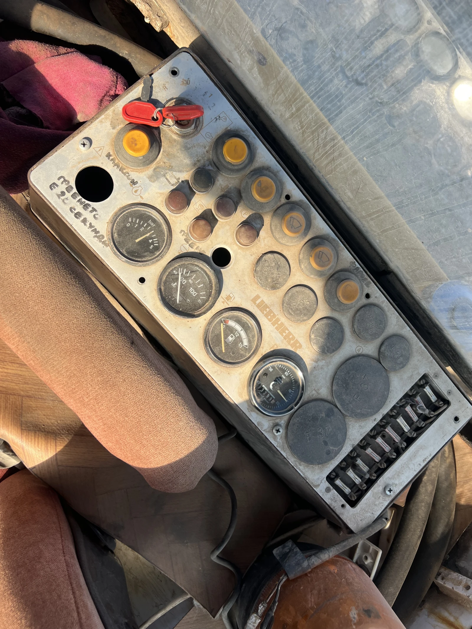   Liebherr 621-, , , ,  | Mobile.bg   16